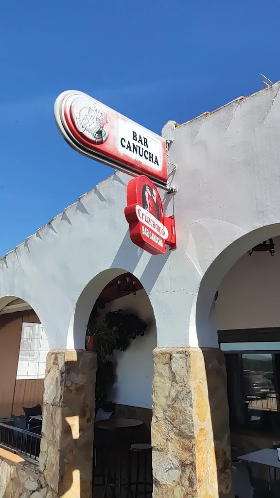 Hodei Urra_Bar Canucha_Olivenza_review