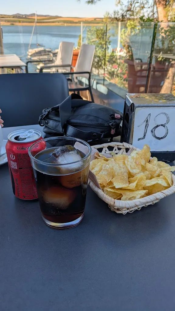 Carlos Mora Rubio_Marina Villarreal_Olivenza_review