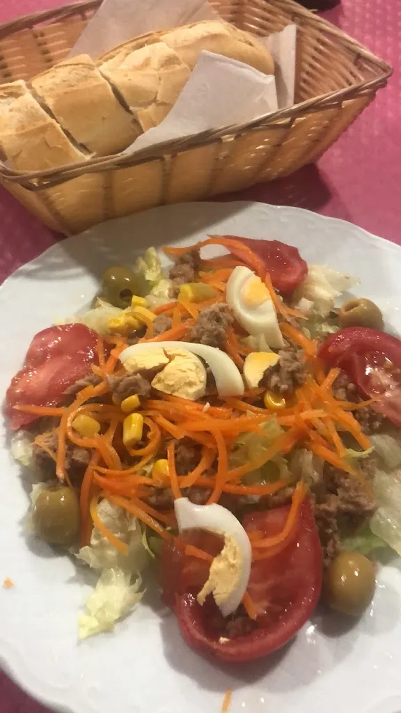 Irene Drexhage_Hostal-Restaurante El Polígono La Roca de la Sierra_Roca de la Sierra La_review