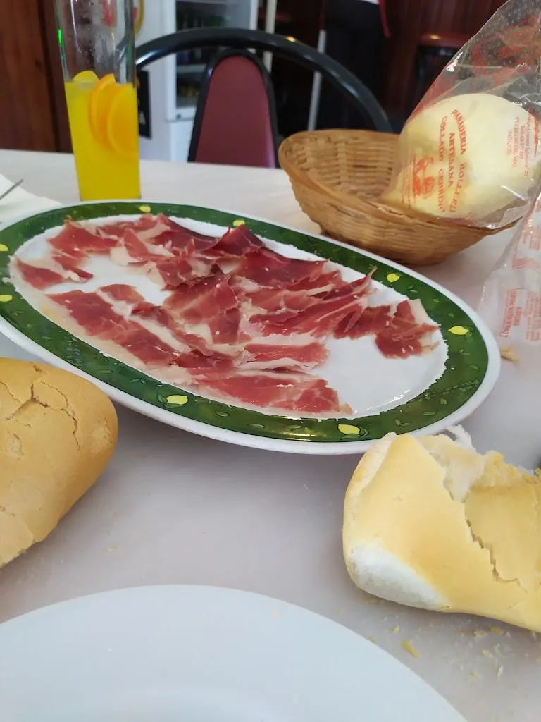 Menu_Bar Restaurante Los Sauces_Roca de la Sierra La_image_2