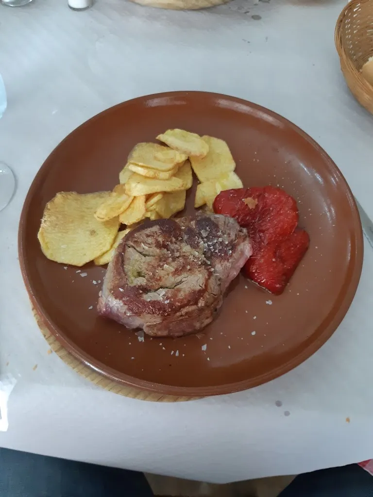 Savvas Savvopoulos_Bar Restaurante Los Sauces_Roca de la Sierra La_review