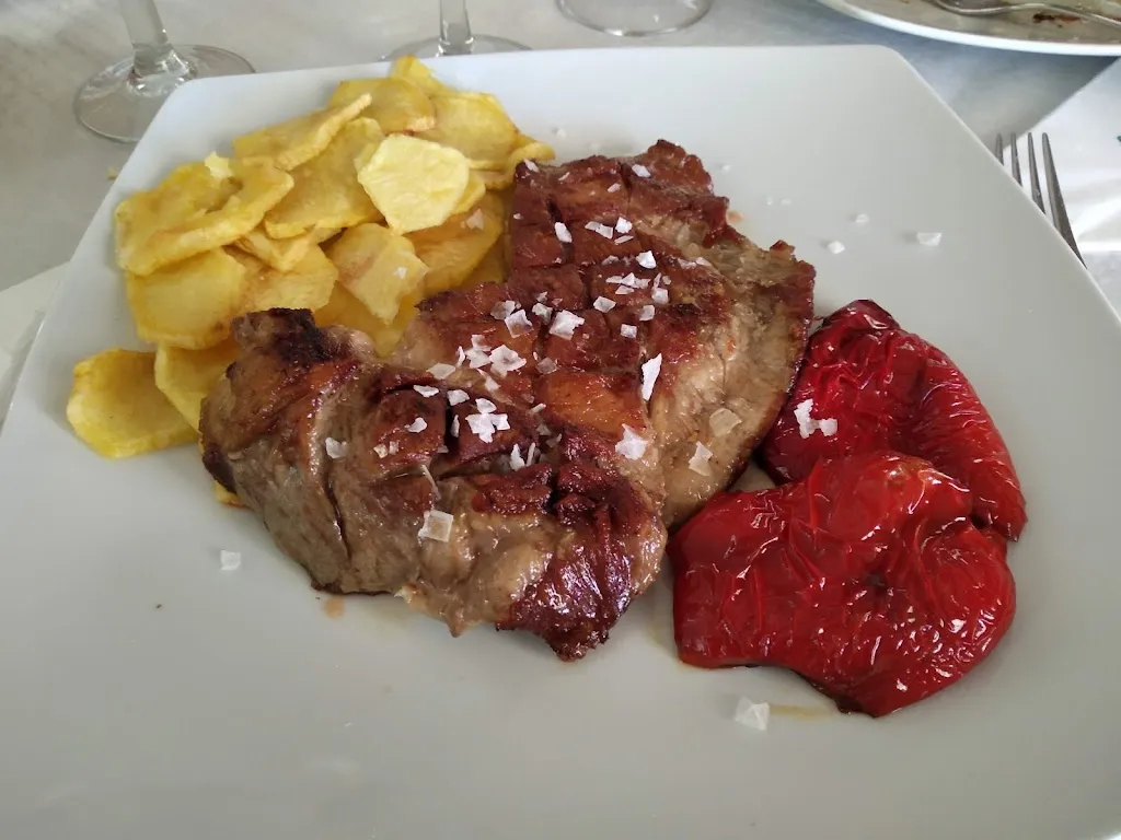 Bar Restaurante Los Sauces_Roca de la Sierra La_slider_image_2