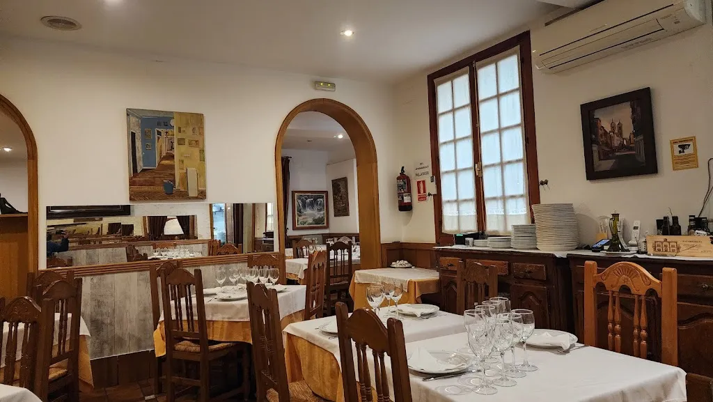 La Paella de la Reina restaurant in Reina