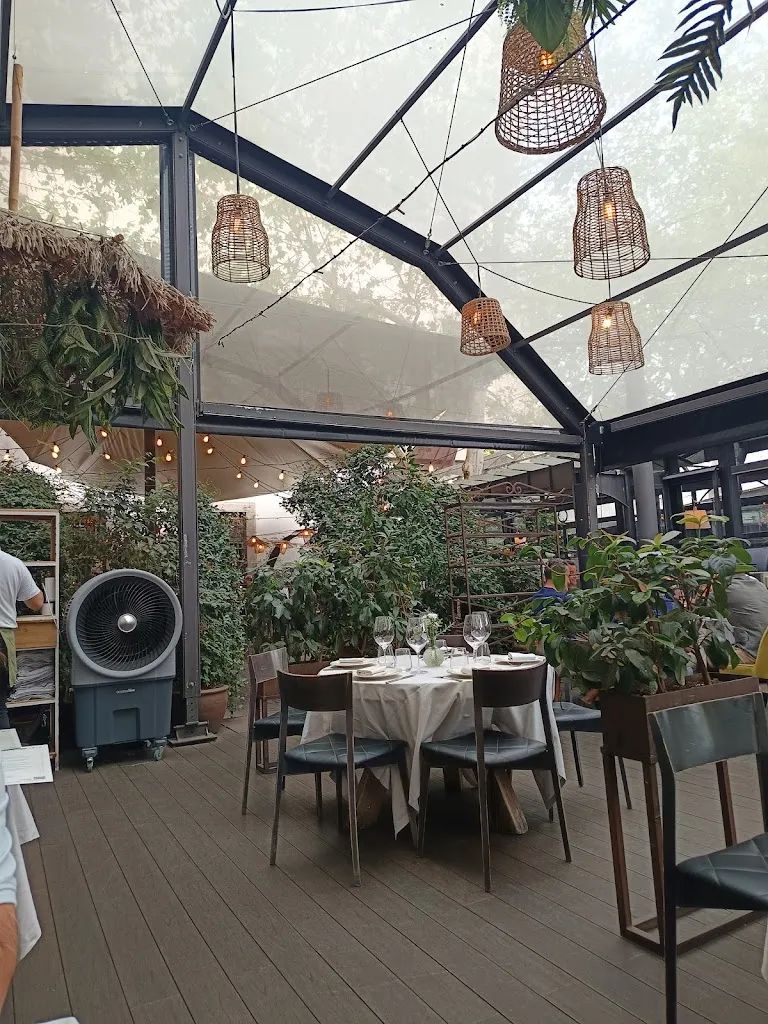 Arzábal Reina Sofia Museum_Reina_slider_image_3