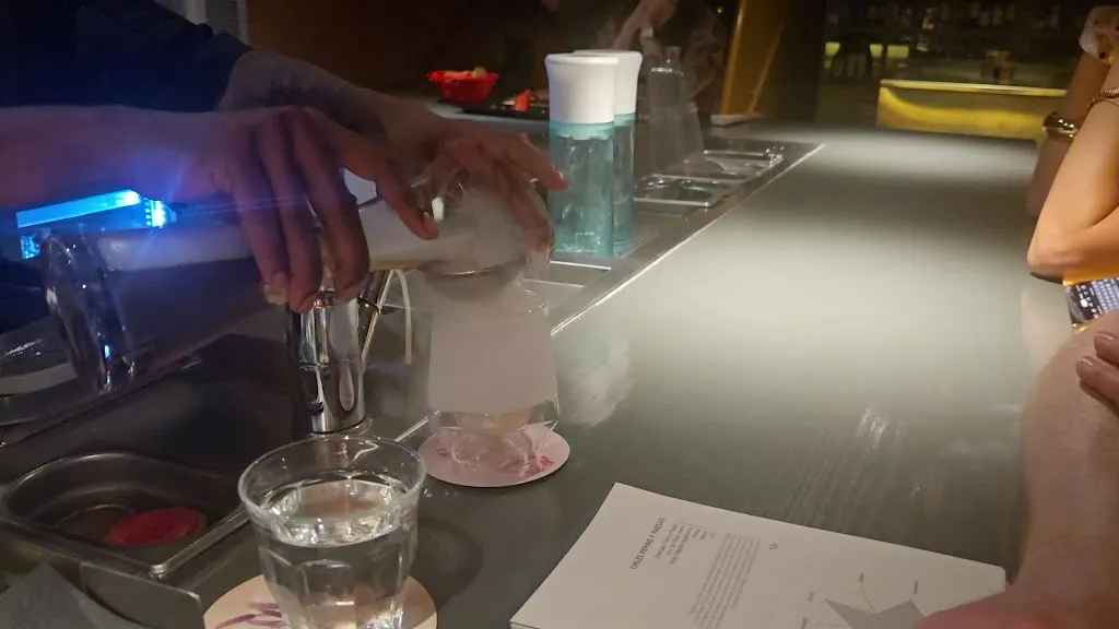 Kirk Grimsley_Angelita Madrid_Reina_review