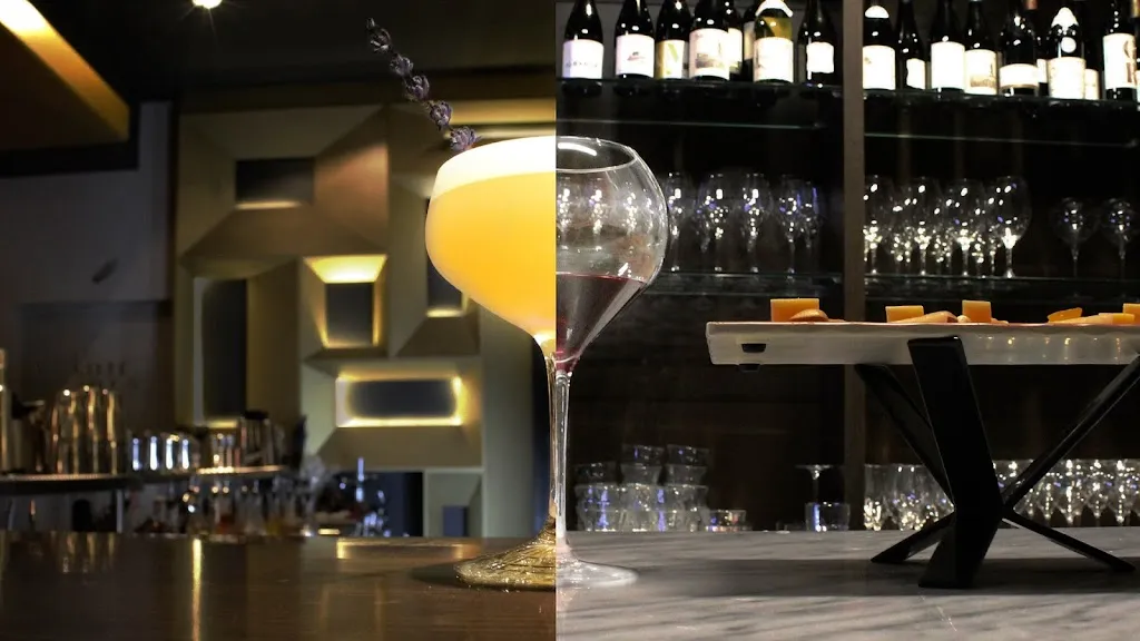 Angelita Madrid restaurant in Reina