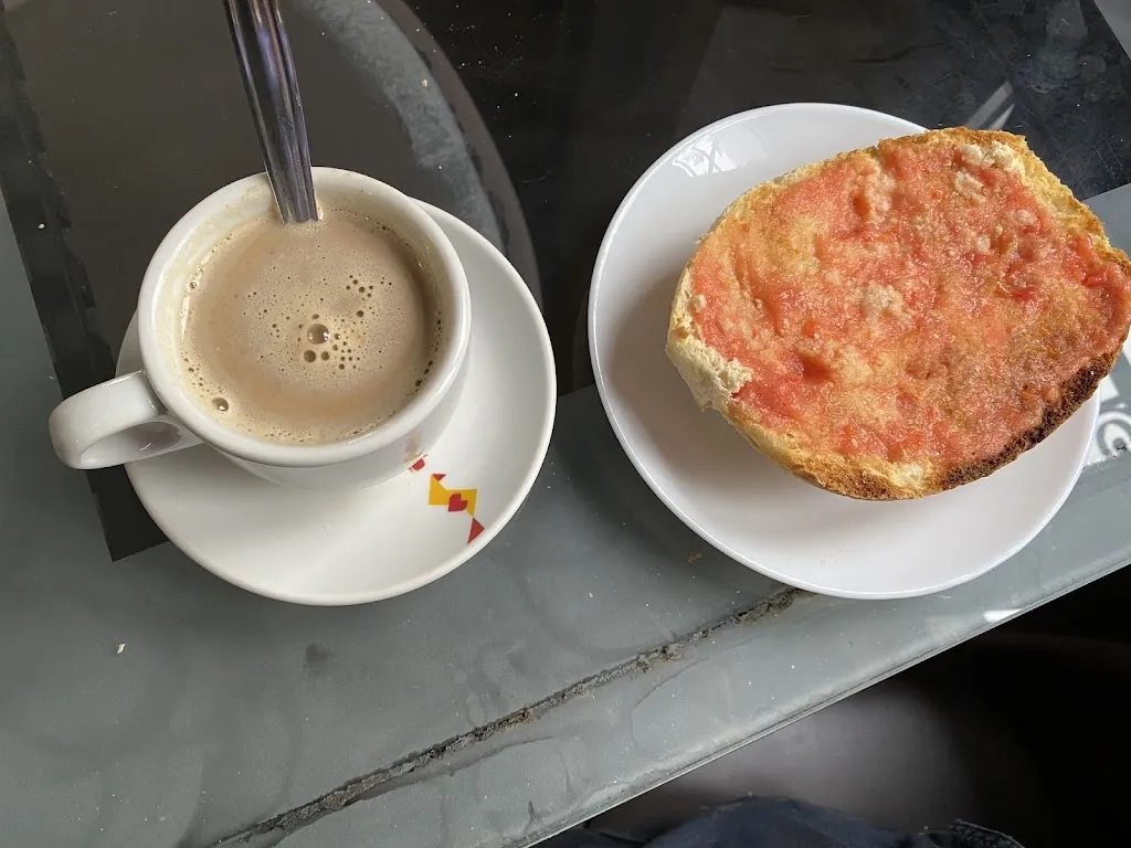 Pub Oasis_Salvaleón_slider_image_3