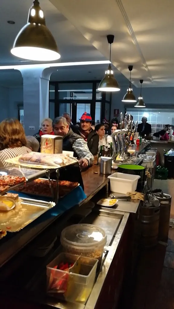 Rte.-Café-Bar Alemán_Ribera del Fresno_slider_image_2