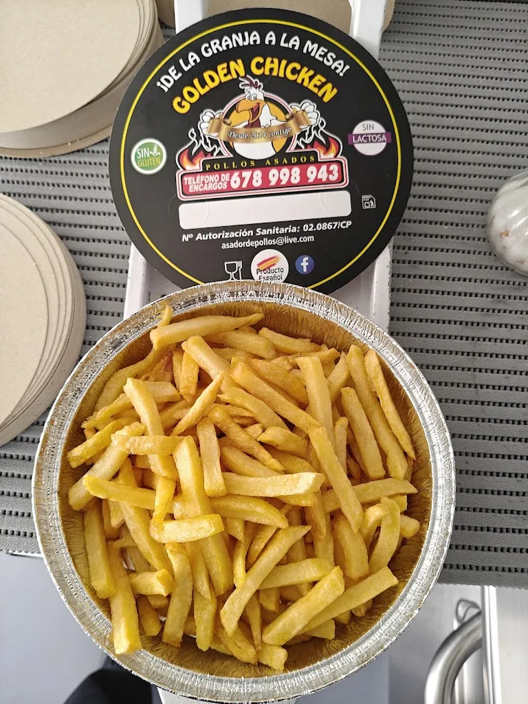 Asador de pollos Golden Chicken_Ribera del Fresno_slider_image_3