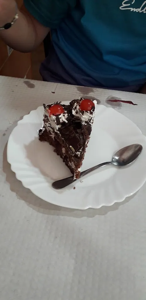 Menu_Restaurante El Refugio_Salvatierra de los Barros_image_8