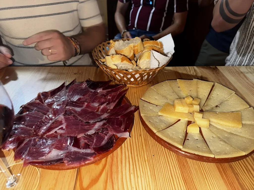 elisabet borona_Mesón Los Suárez_Salvatierra de los Barros_review