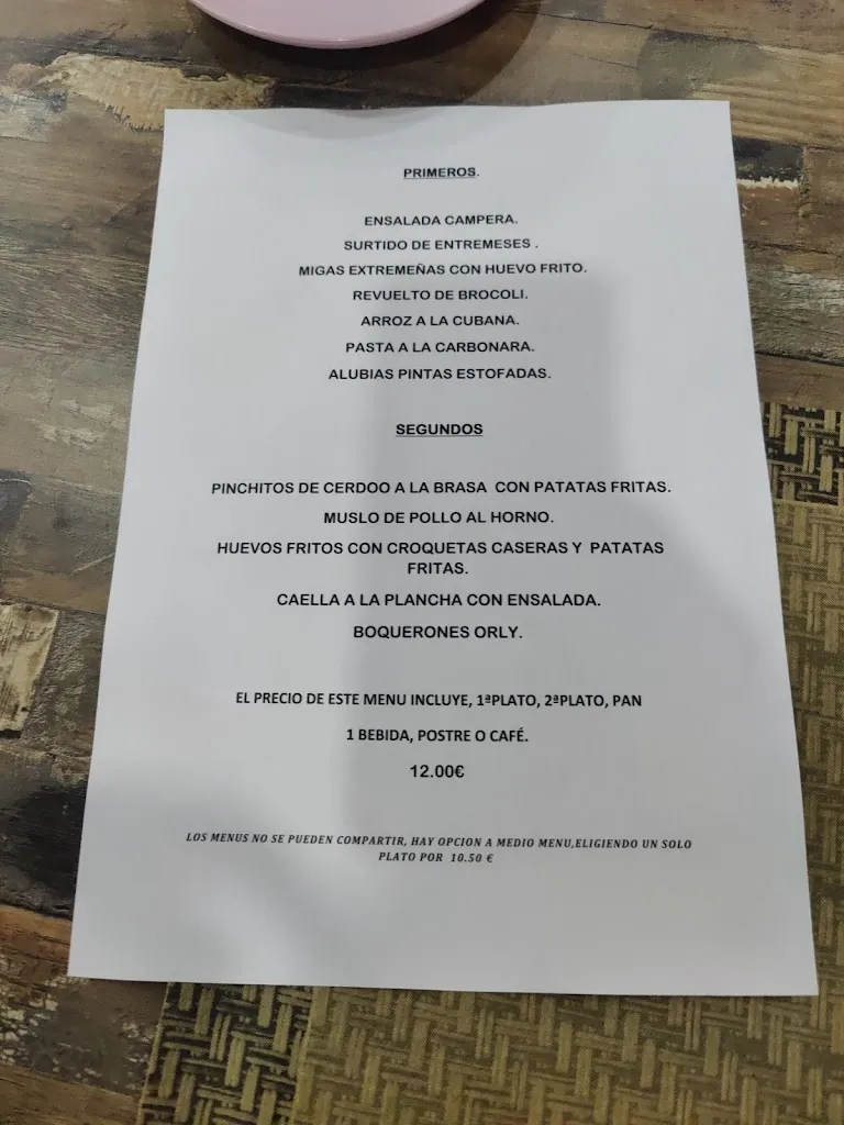 Menu_Hostal Kavanna_San Pedro de Mérida_image_4