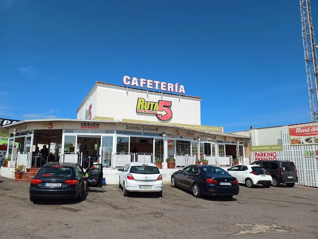 Bar restaurante Ruta 5 restaurant in San Pedro de Mérida