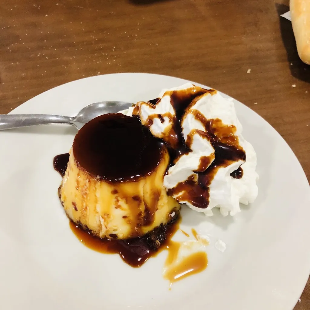 Moe Pirata Animador_J.M. Viñuela Hostal Restaurante_San Pedro de Mérida_review