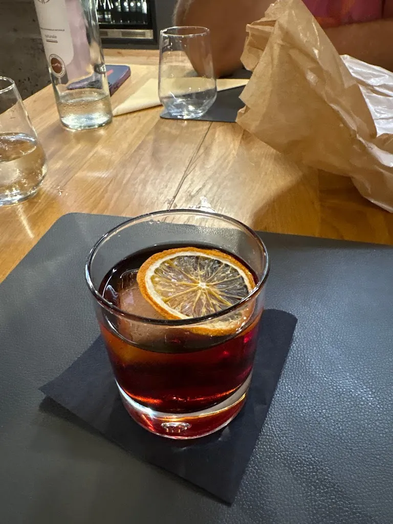 Dmitry Smirnov_Ristorante Il Bilaterale_Mugia_review