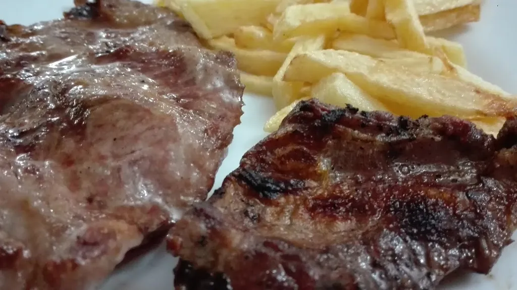 Menu_Restaurante Cafetería Hervás_Segura de León_image_5