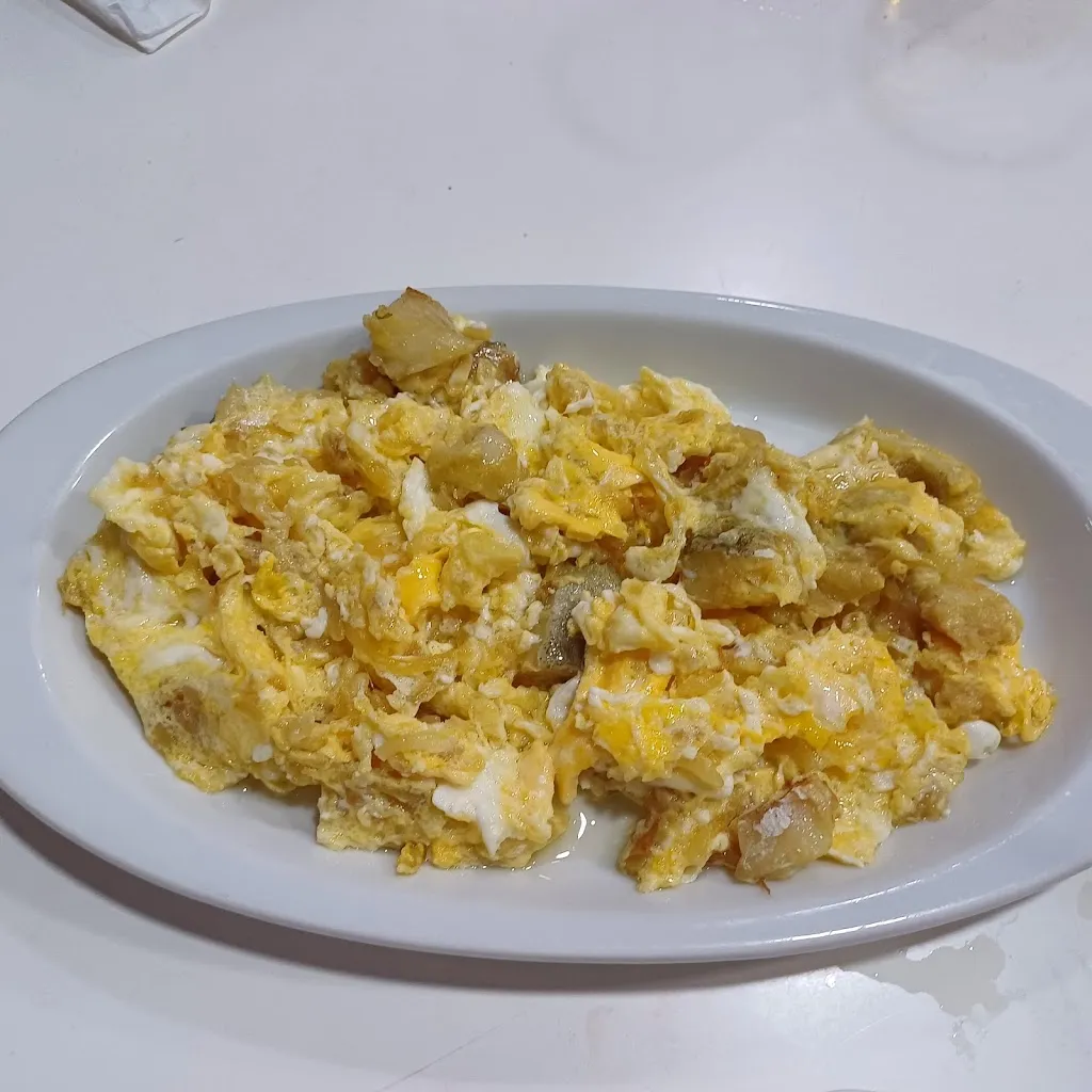 Sara_Restaurante Cafetería Hervás_Segura de León_review