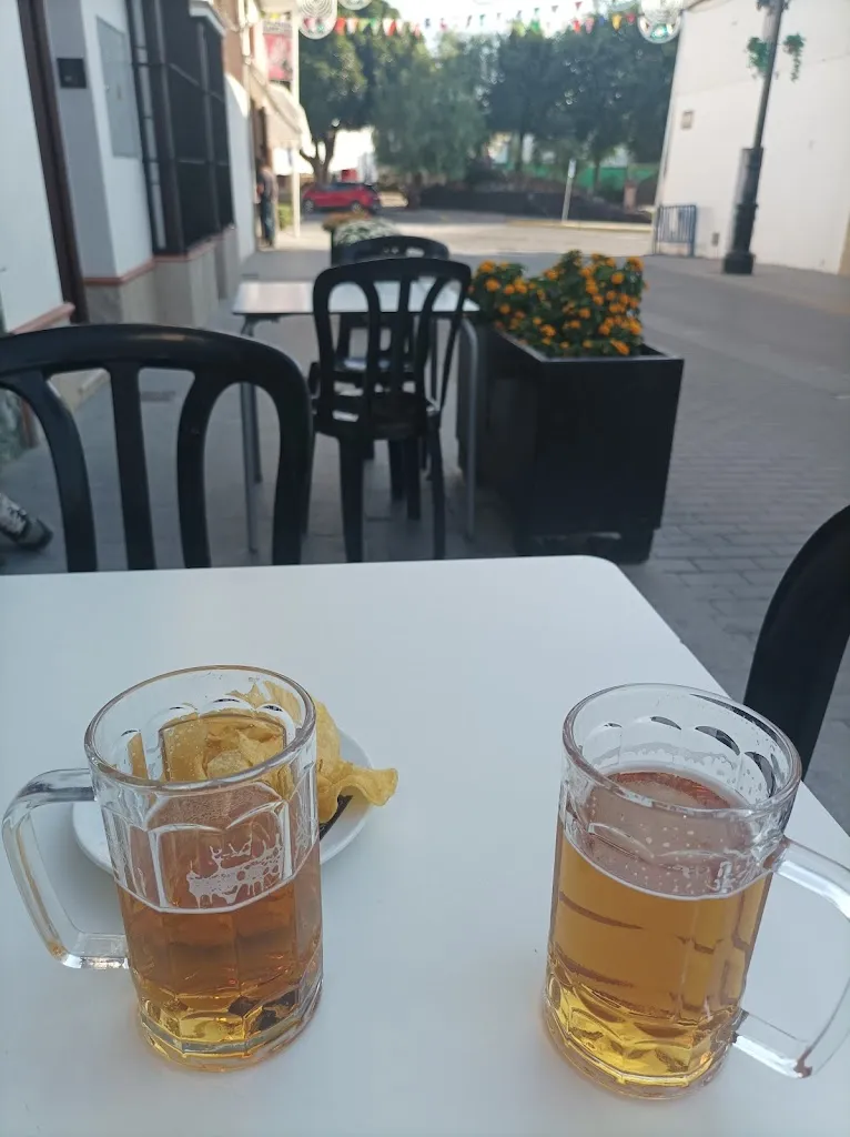 Alessandra Campos_Bar El Tropezón_Segura de León_review