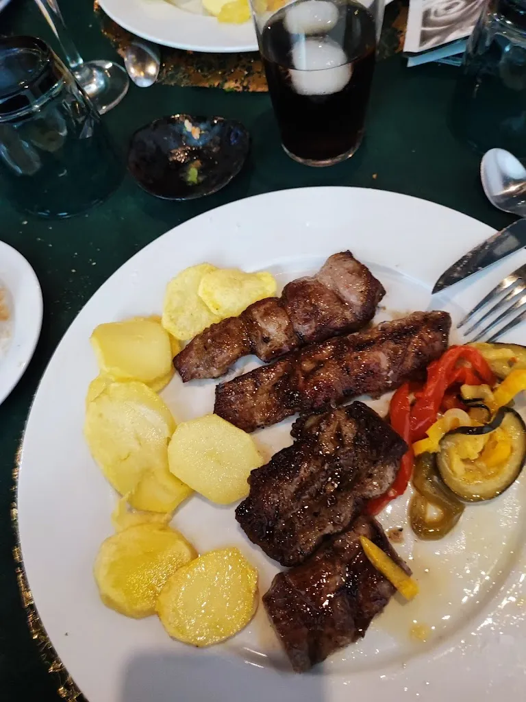 Yoana H_SEVEN RESTAURANTE_Santa Amalia_recensione