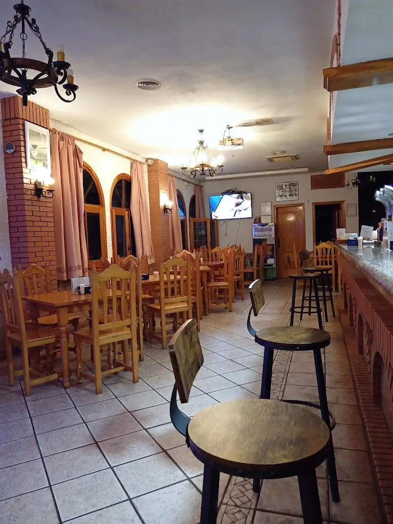 Restaurante Cidoncha Salón De Celebraciones_Santa Amalia_slider_image_3