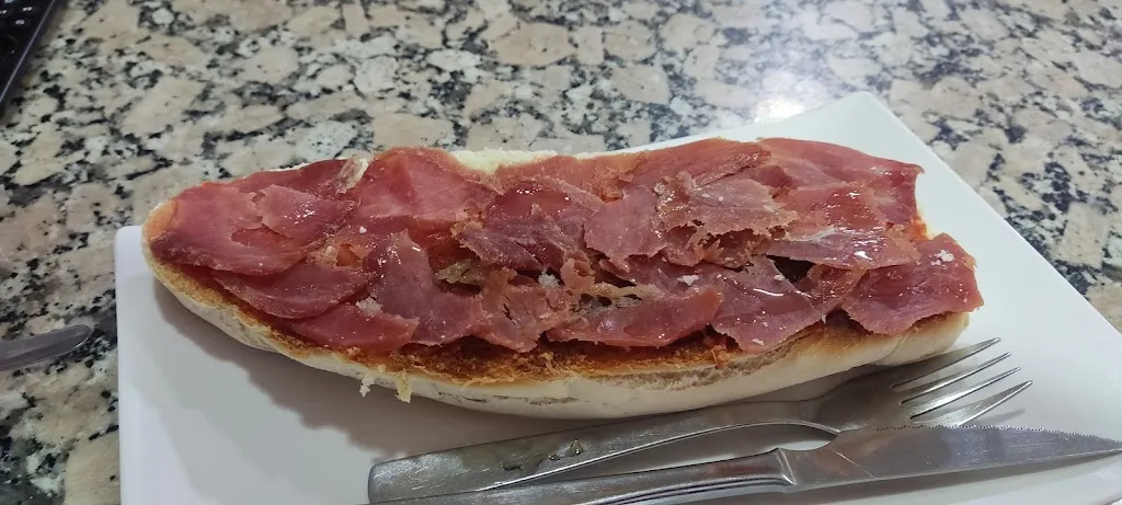 Menu_Bar restaurante El Triángulo_Santa Amalia_image_1