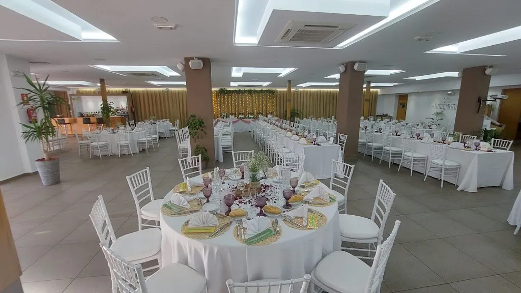 Salones Luján restaurant in Siruela