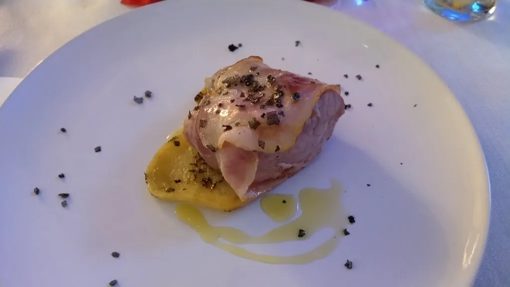 Emilio Jose Murillo Alvarado_Gastrobar Los Ángeles_Santos de Maimona Los_review