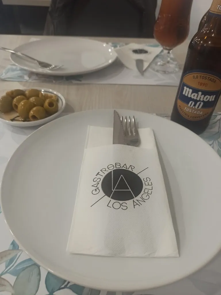 Eva M_Gastrobar Los Ángeles_Santos de Maimona Los_review