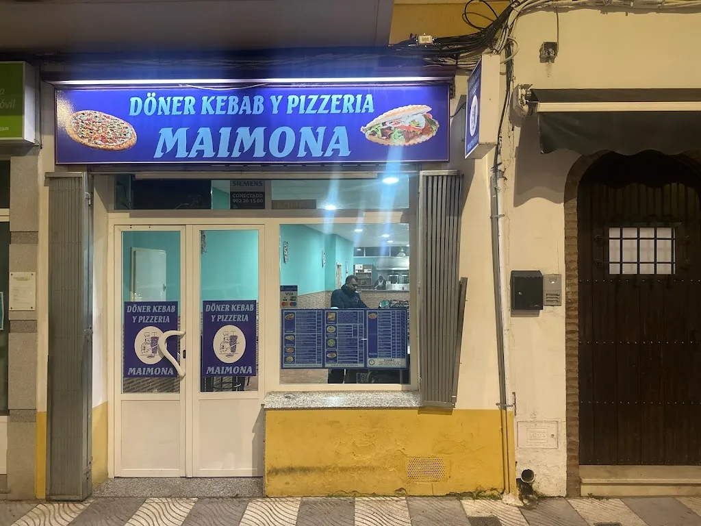 Doner kebab pizzeria maimona restaurant in Santos de Maimona Los