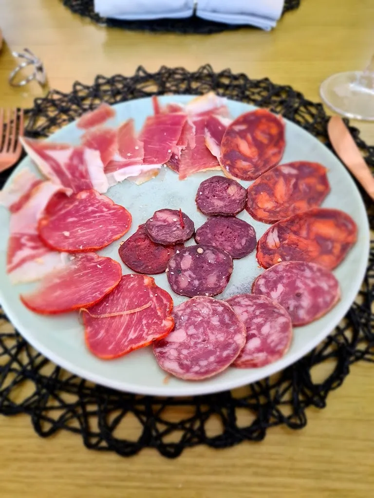 Menü_Gastro-Pub Neon_Solana de los Barros_Bild_2