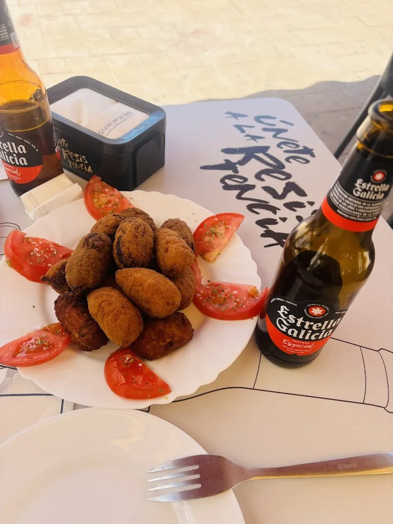 Menu_CAFÉ BAR LA ESQUINA_Solana de los Barros_image_8