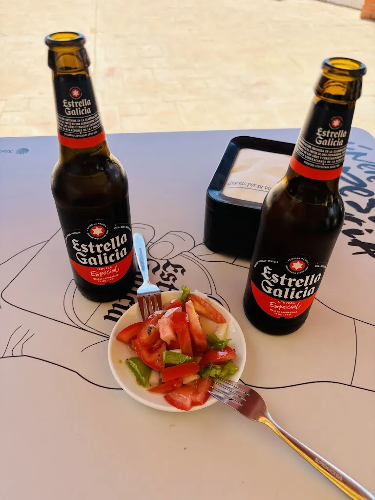 Menu_CAFÉ BAR LA ESQUINA_Solana de los Barros_image_9