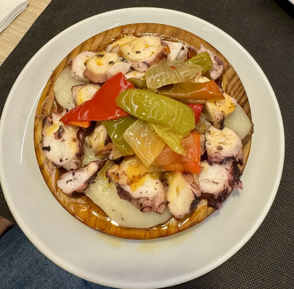 Estrella del Muelle_Mugardos_slider_image_3