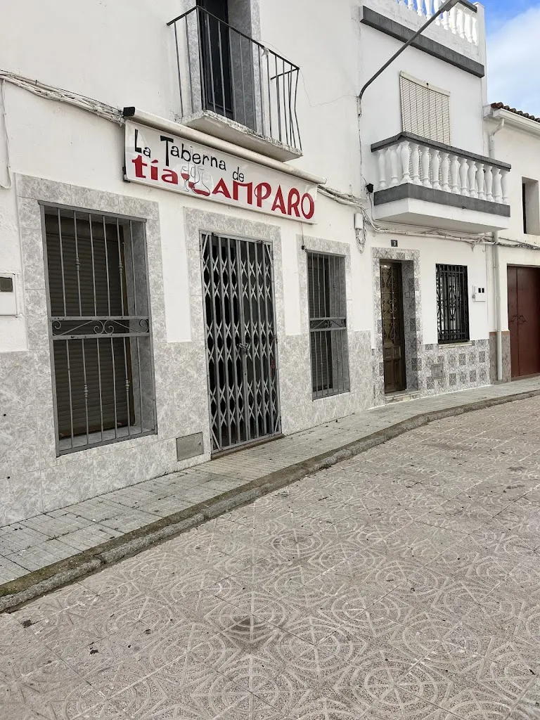 Bar La Taberna restaurant in Tamurejo