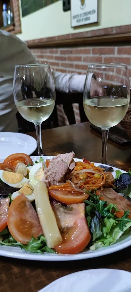 Menu_Restaurante Meson Carlos_Talarrubias_image_4