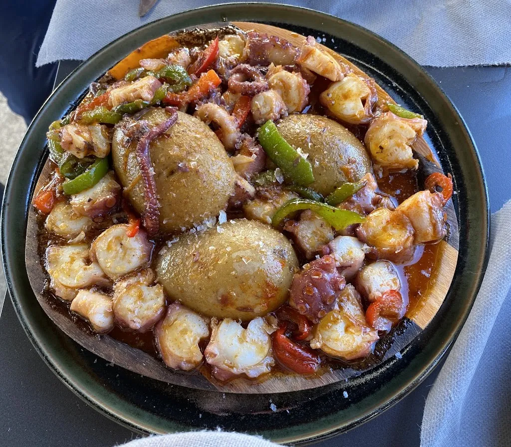 Restaurante Bezoucos restaurant in Mugardos