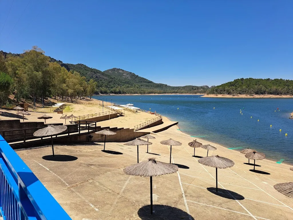 Restaurante Puerto Peña, Playa_Talarrubias_slider_image_3
