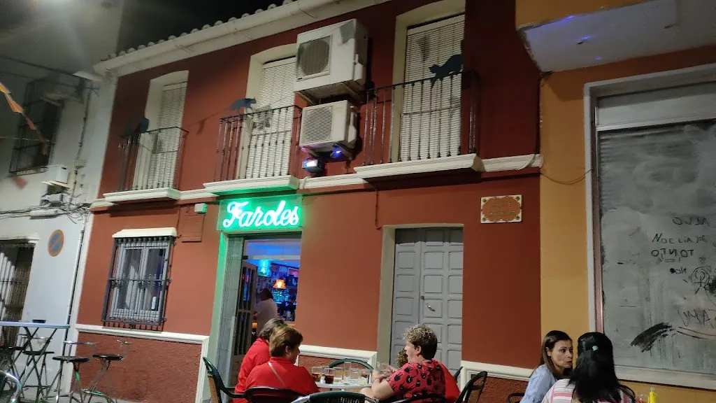 Pub Faroles_Talarrubias_slider_image_3