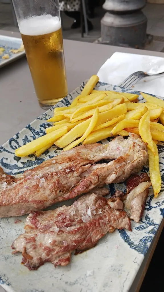 LA CAMPANERA - Bar Hermanos Lázaro_Usagre_slider_image_3