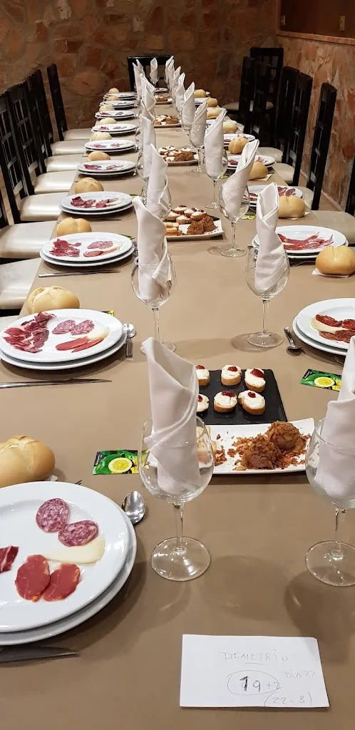 Restaurante Almeda_Torremejía_slider_image_3