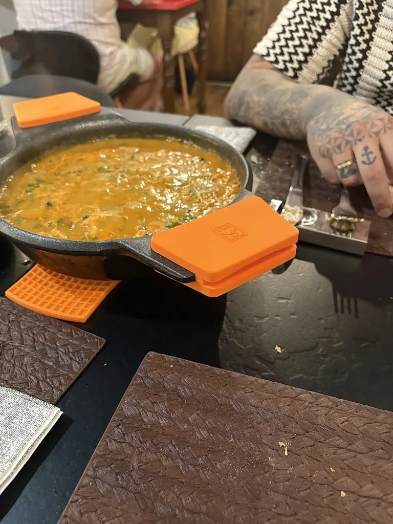 Estefania Castosa Fernandez_Amaragotas_Mugardos_review