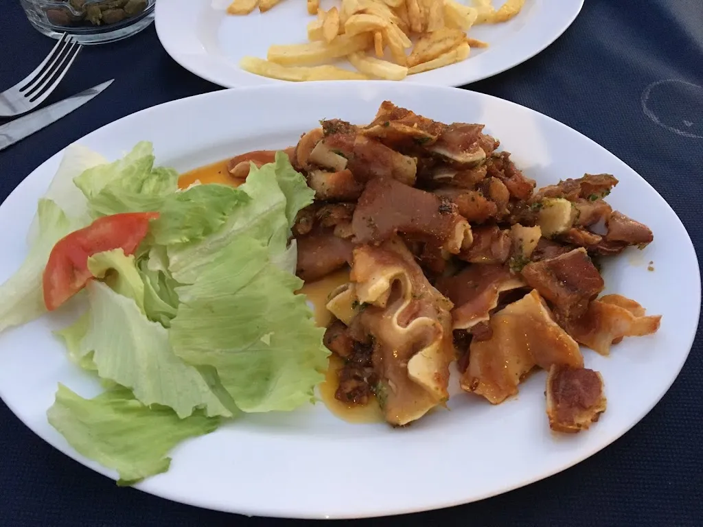 The Pool Bar restaurant in Valdecaballeros