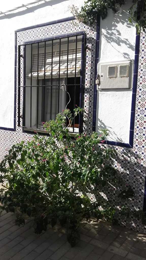 Bar Antigua Casa Modesto (El Pellizquito) restaurant in Valdecaballeros