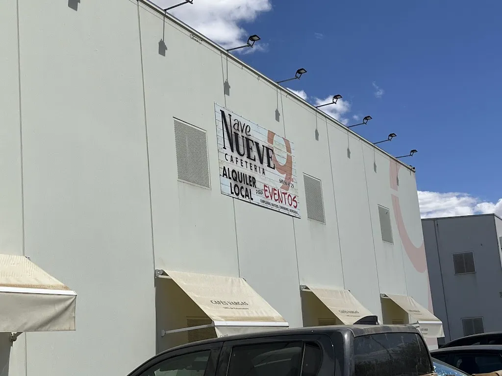 Miguel_Nave 9_Talavera La Real_review