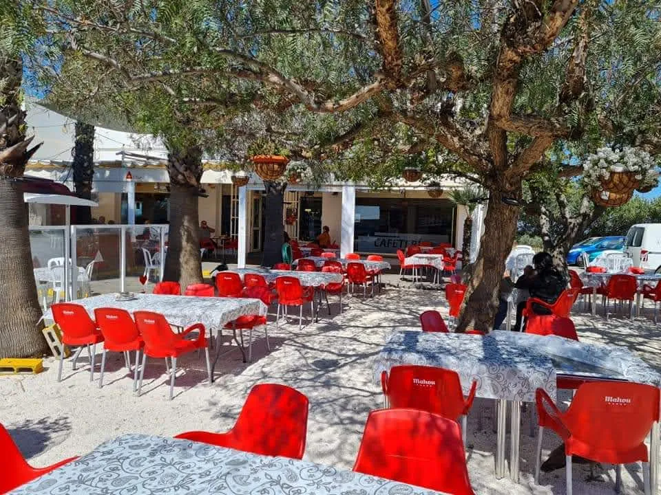 La gasolinera 375 restaurant à Talavera La Real