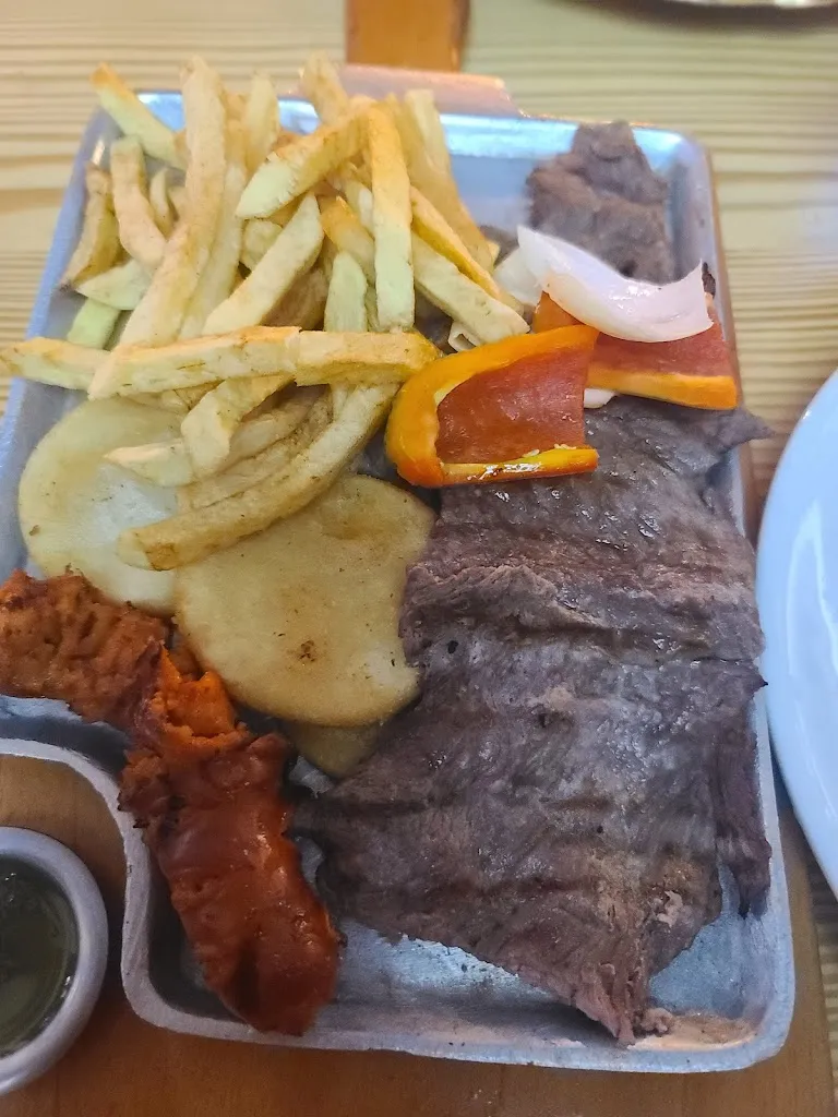 Jim H_Bohemian Brunch, Restaurante y Disco santa marta_Santa Marta_review