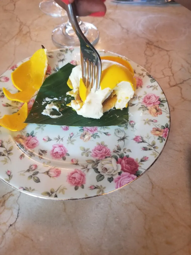 Reia Lewis_Marmi Ristorante_Santa Marta_review