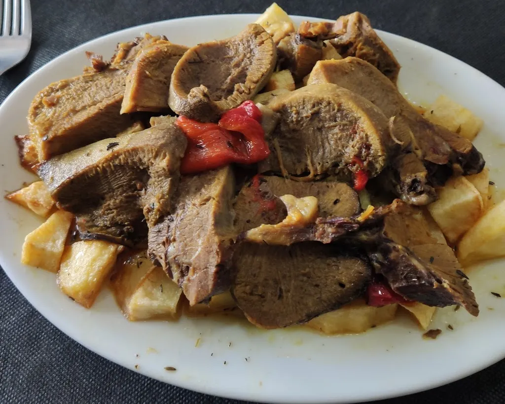 Manuel Angel Couce Codesido_Bar Cuatro Caminos_Mugardos_recensione