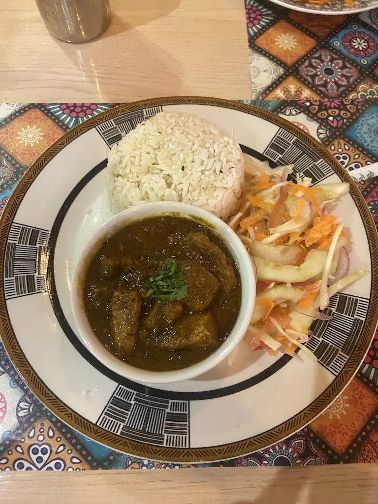 E Y_Santa Masala - Indian Cuisine en Santa Marta_Santa Marta_review