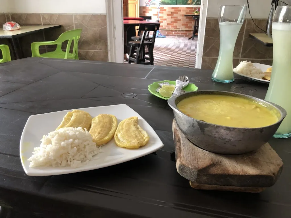 Dr. Norma Corrales-Martin_Restaurante Merkabar Welcome_Santa Marta_review